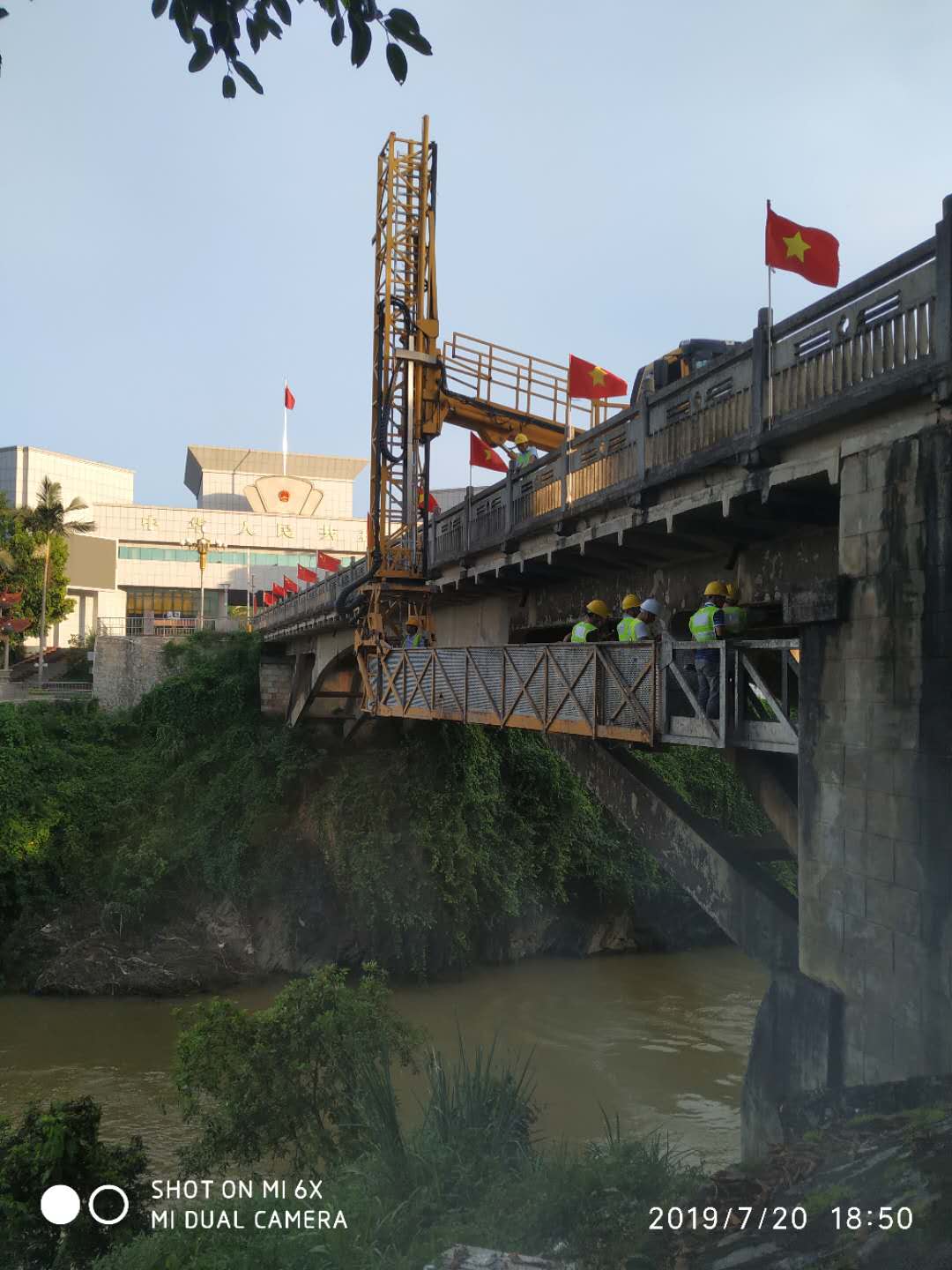 橋梁檢測(cè)車出租